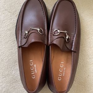 Men’s Gucci dress shoes